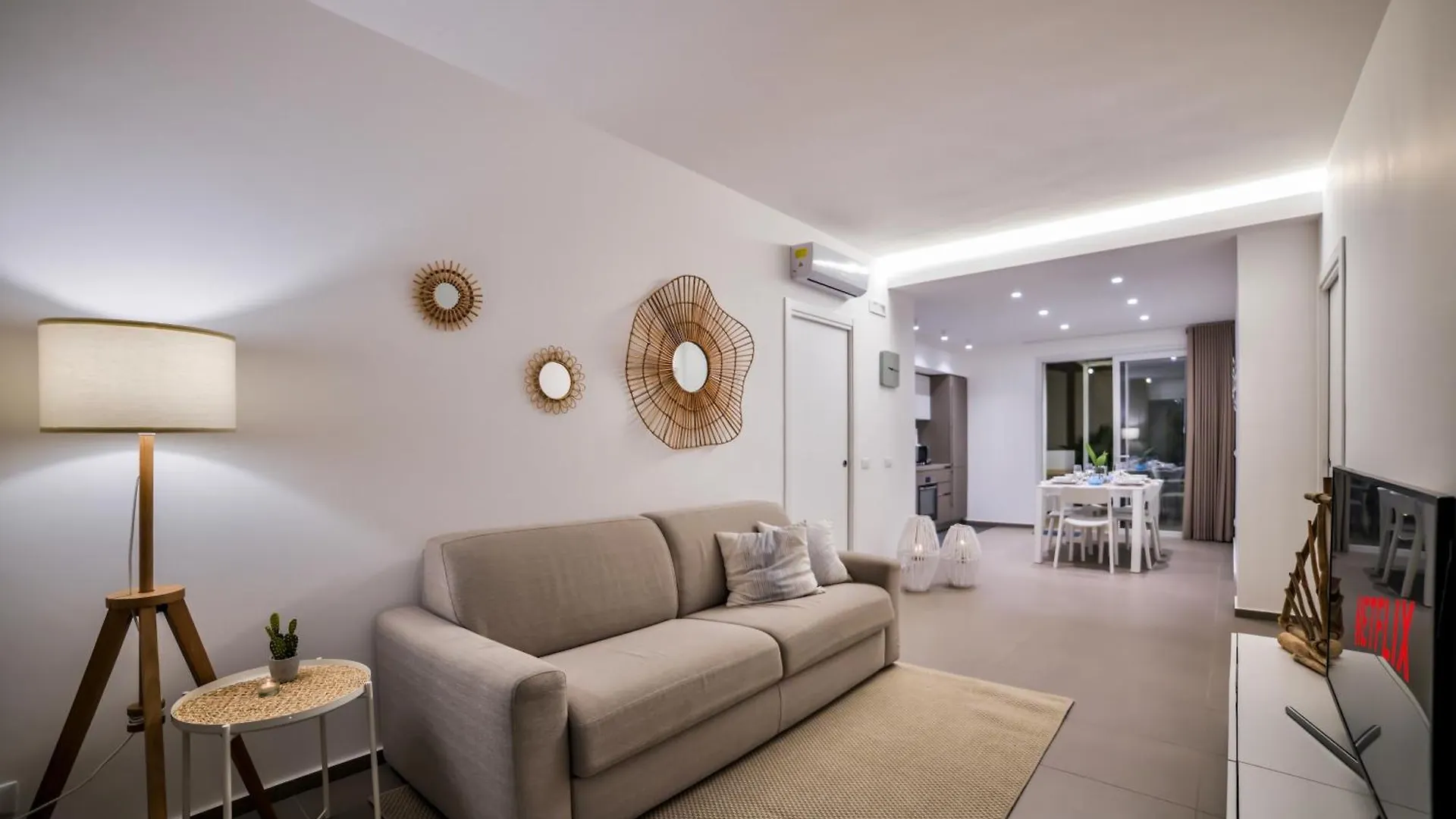 Casa Blanca Villa Marina di Ragusa 0*,